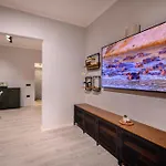 Kiseleff Flat Apartment