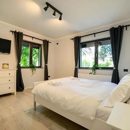Appartement Kiseleff Flat