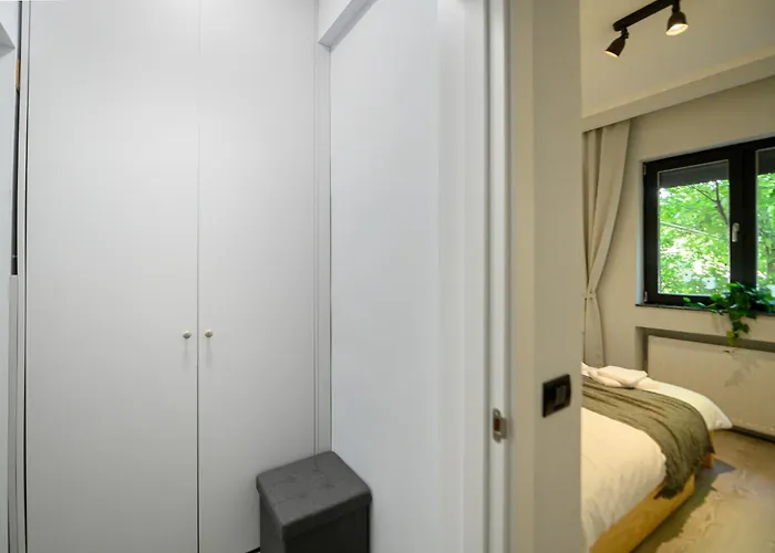 Kiseleff Flat بوخارست