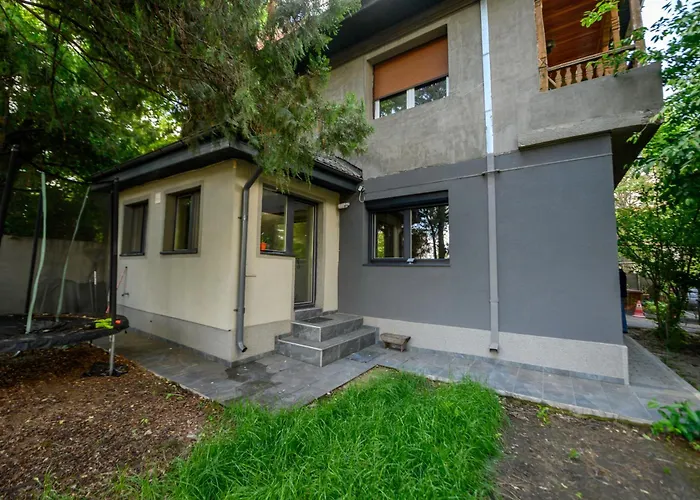 Kiseleff Flat شقة *