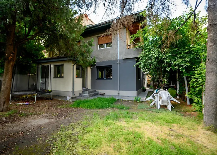 Kiseleff Flat شقة