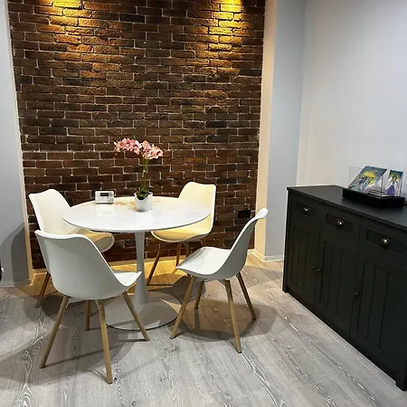 Kiseleff Flat - 2br, Family-friendly, Free Parking Bucharest